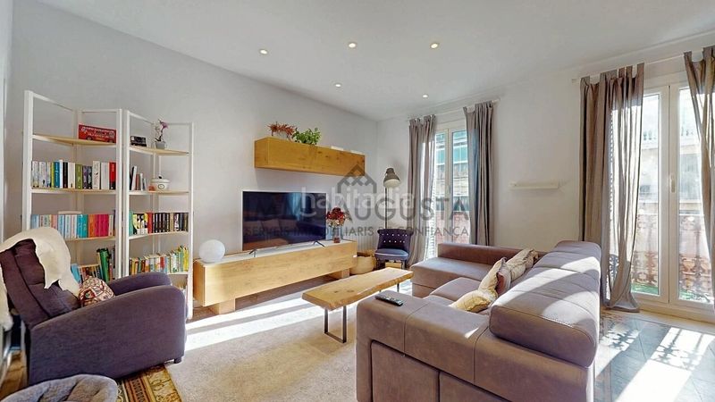 Foto bde35d26-85bc-4f28-ab70-19be0d65fa47. Etagenwohnung mit heizung in L´Antiga Esquerra de l´Eixample Barcelona