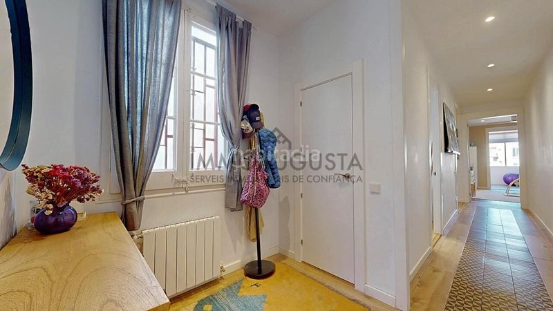 Foto c35a136c-1568-4e17-8105-e5dc68866692. Etagenwohnung mit heizung in L´Antiga Esquerra de l´Eixample Barcelona