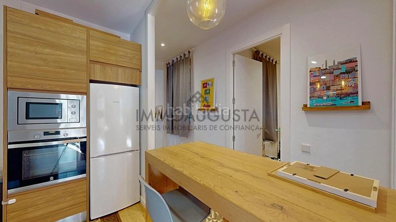 Foto c438c741-c109-4d83-a2b0-d2078f25644e. Etagenwohnung mit heizung in L´Antiga Esquerra de l´Eixample Barcelona