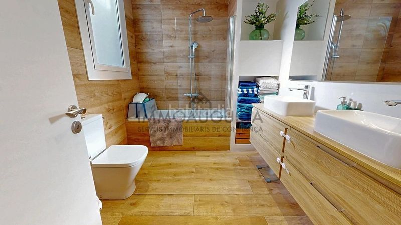Foto cd174947-6436-4b74-93a8-d4e38887cb5b. Etagenwohnung mit heizung in L´Antiga Esquerra de l´Eixample Barcelona