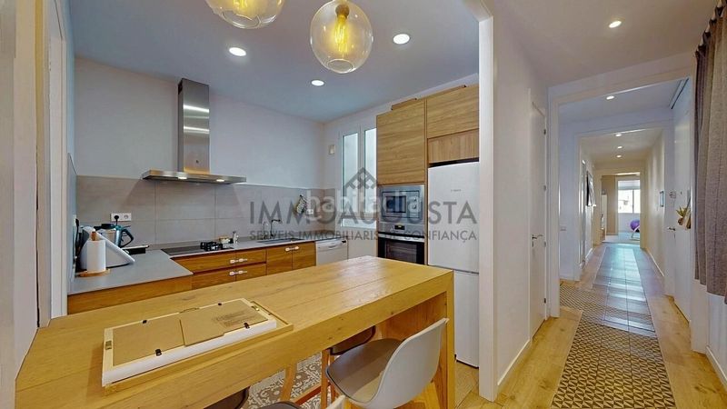 Foto daf774f3-b74d-473c-9bf6-d0c673ab9333. Etagenwohnung mit heizung in L´Antiga Esquerra de l´Eixample Barcelona
