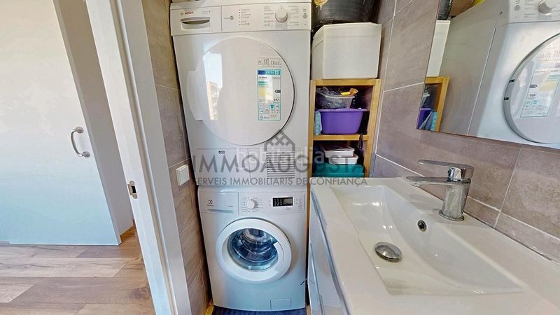 Foto e5f4acd8-a9eb-4ca1-9dc0-c987f34d268d. Etagenwohnung mit heizung in L´Antiga Esquerra de l´Eixample Barcelona