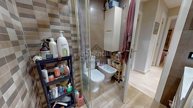 Foto 36ffb372-bc86-4c9e-bc78-599c2550326f. Appartement avec chauffage parking dans Navas Barcelona