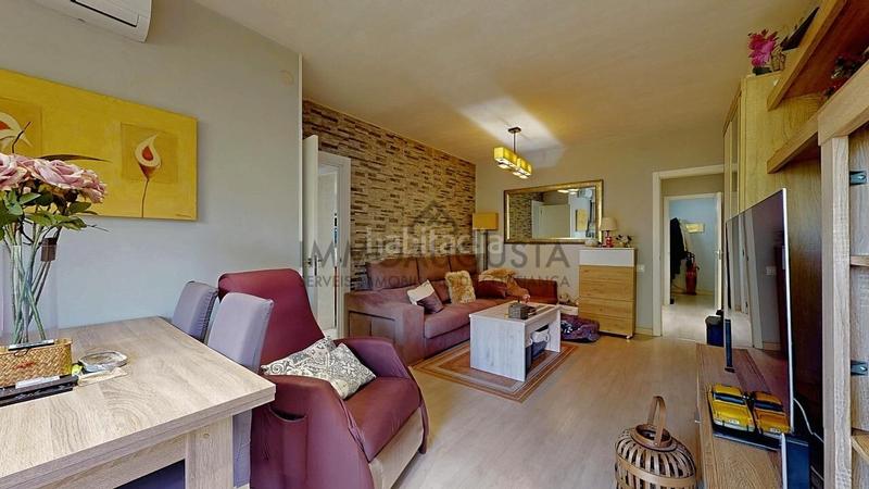 Foto 40372ac8-7ce4-4715-abfe-9d328f830761. Appartement avec chauffage parking dans Navas Barcelona