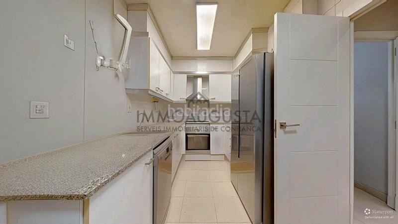 Foto 6223d061-e793-42c0-bf00-91a6d13a4637. Appartement avec chauffage parking dans Navas Barcelona