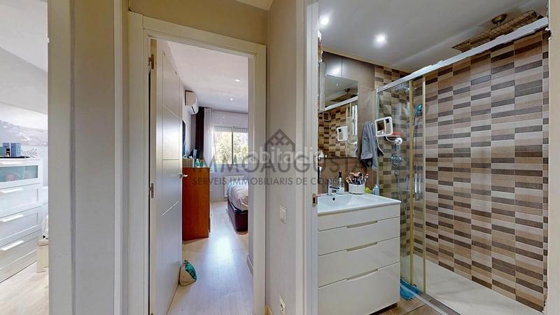 Foto 63217071-b074-46dc-9fe2-01b340bd5667. Appartement avec chauffage parking dans Navas Barcelona