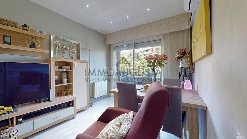 Foto 9b1613f9-4d4e-4ae7-a932-a60eb2b4906a. Appartement avec chauffage parking dans Navas Barcelona