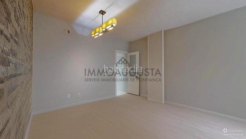 Foto b6ae0f97-e2d0-4bed-8db6-afb319b5dff4. Appartement avec chauffage parking dans Navas Barcelona