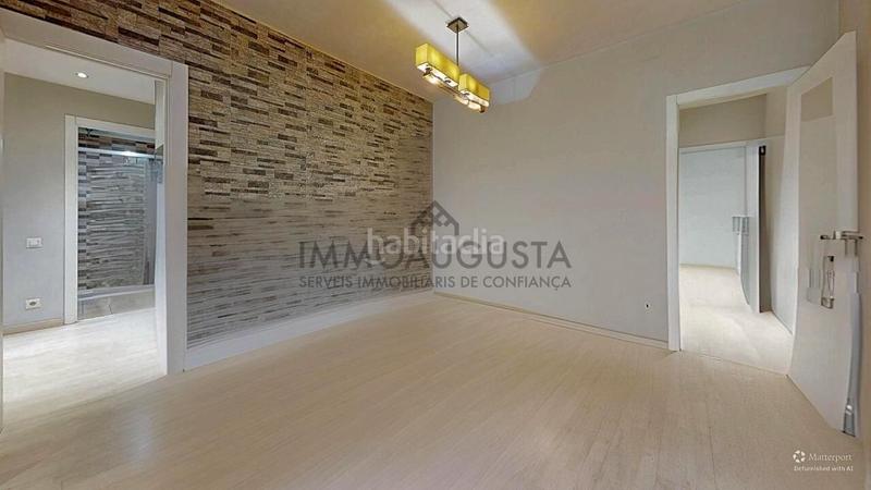 Foto bc2bbec8-23dd-40e9-86b1-c9a71bb98fcd. Appartement avec chauffage parking dans Navas Barcelona