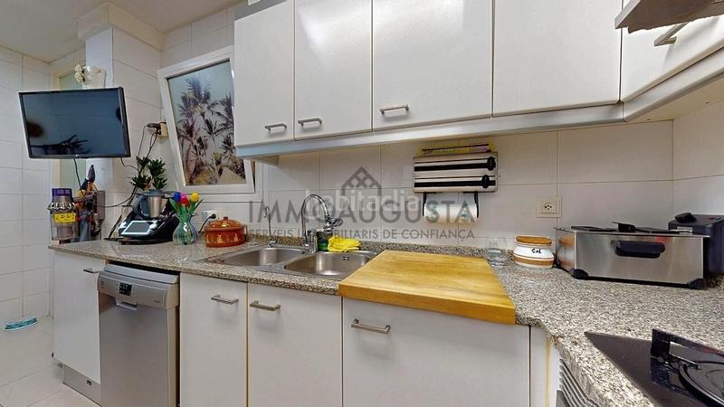 Foto f62389e8-aa99-4394-8696-b3b472caf4c3. Appartement avec chauffage parking dans Navas Barcelona