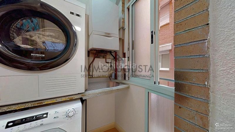 Foto f078c24f-7249-4a25-879a-e3318e80cbd9. Pis amb calefacció aparcament a Navas Barcelona
