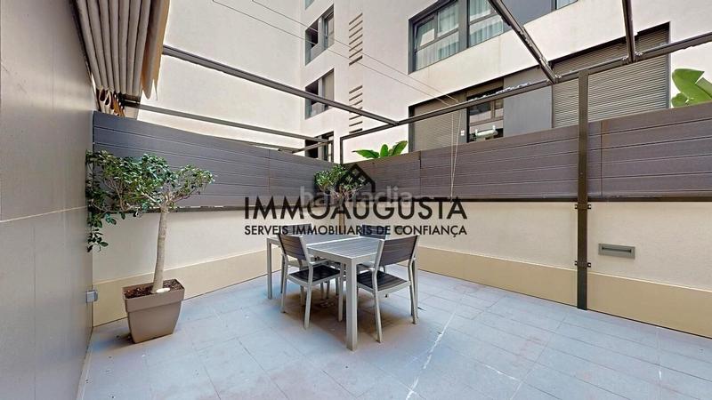 Foto 1b823e77-8722-4acb-865a-3582a81e2d1a. Pis amb calefacció aparcament a Putget - Farró Barcelona