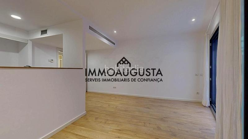 Foto a3d64882-1cc6-4ac1-841a-3ca3c898a95a. Pis amb calefacció aparcament a Putget - Farró Barcelona