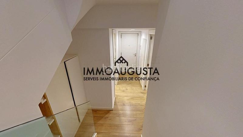 Foto b879bb5f-90f9-4094-bdeb-c966472d057f. Pis amb calefacció aparcament a Putget - Farró Barcelona