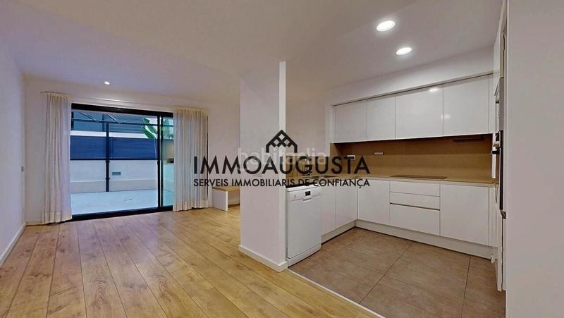 Foto 0863c354-b026-4093-9f03-8a7b2bae6e90. Pis amb calefacció aparcament a Putget - Farró Barcelona