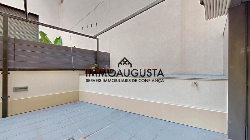 Foto 2883537d-baa5-4e54-8841-0ce6abae88b2. Pis amb calefacció aparcament a Putget - Farró Barcelona