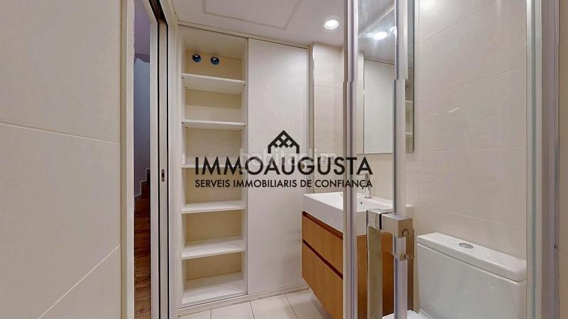 Foto 69d7ea12-d984-4a94-8ff6-cea0a00d3dd3. Pis amb calefacció aparcament a Putget - Farró Barcelona