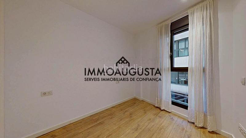 Foto 8f3d3727-43c0-4264-8e6e-89c2a66f344b. Pis amb calefacció aparcament a Putget - Farró Barcelona