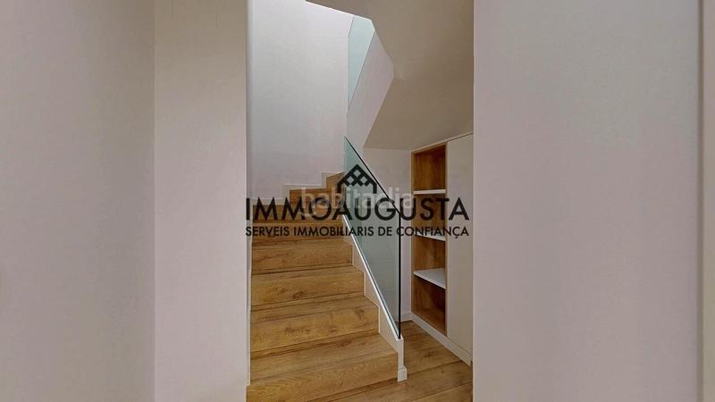 Foto adf986fa-0db2-4761-ae7a-476ddea5c2fe. Pis amb calefacció aparcament a Putget - Farró Barcelona