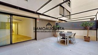 Alquiler Dúplex en Putget - Farró. Duplex con terraza de 30m2 , plaza de parking y trastero.