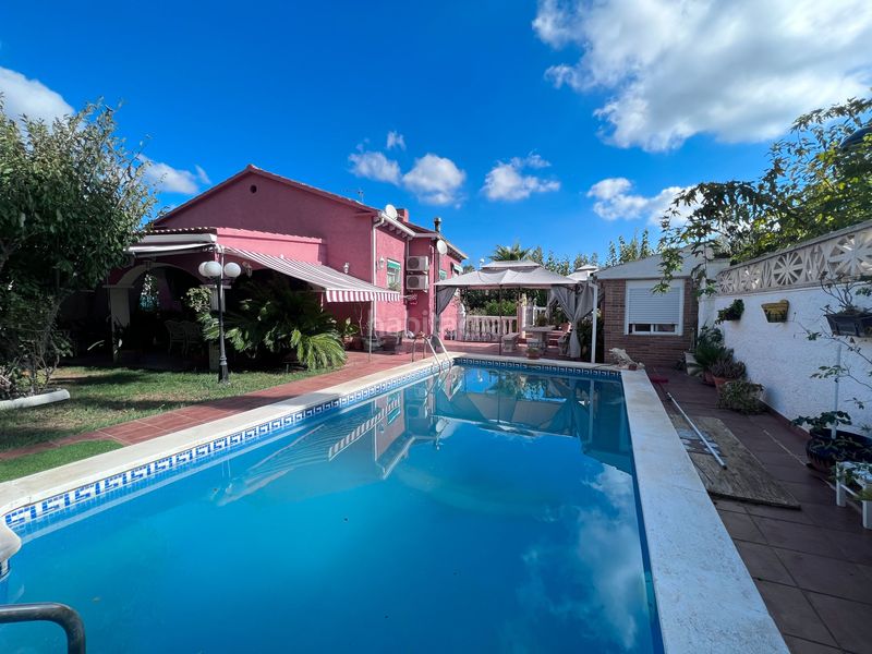 Foto f9f4fb3b-23b6-4bfc-9348-f1f6f5ce0f9c. Casa amb calefacció piscina a Pobla de Montornès (La)