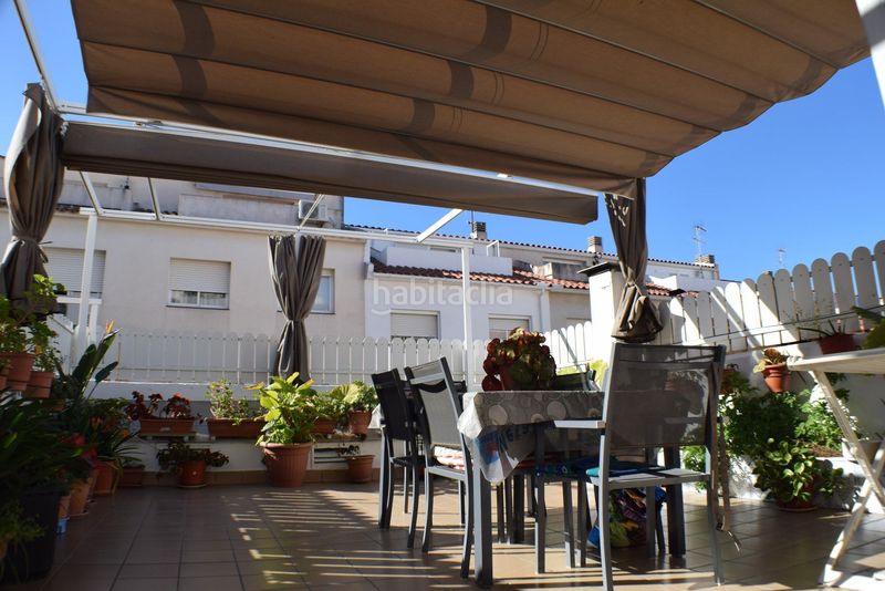 Foto ba01ecf5-d930-4604-906c-95298860f1ac. Casa adossada amb calefacció aparcament a Centre Torredembarra