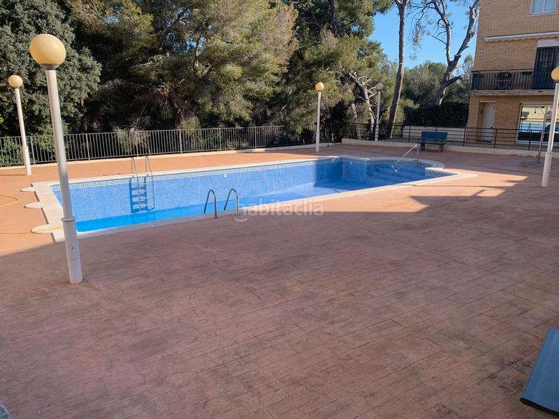 Foto eacbe1b1-bd22-410d-929b-af720feb9bc8. Maison jumelée avec cheminée parking piscine dans Els Munts Torredembarra