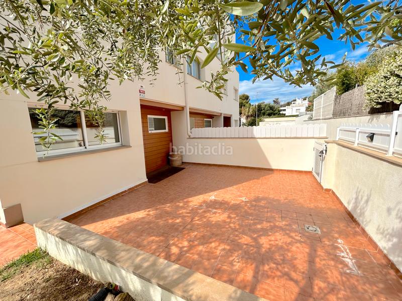 Foto ed124372-0652-464e-8c0d-19bc534dcf24. Casa adossada amb calefacció aparcament a Els Munts Torredembarra