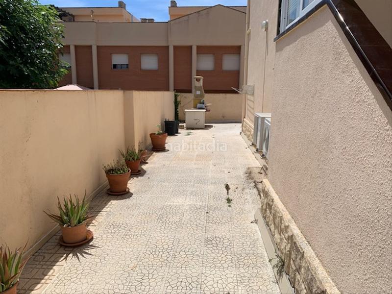 Foto d4f6e9e8-5c85-4249-a55a-a9a85edd0814. Reihenhaus mit heizung parking in Babilonia Torredembarra