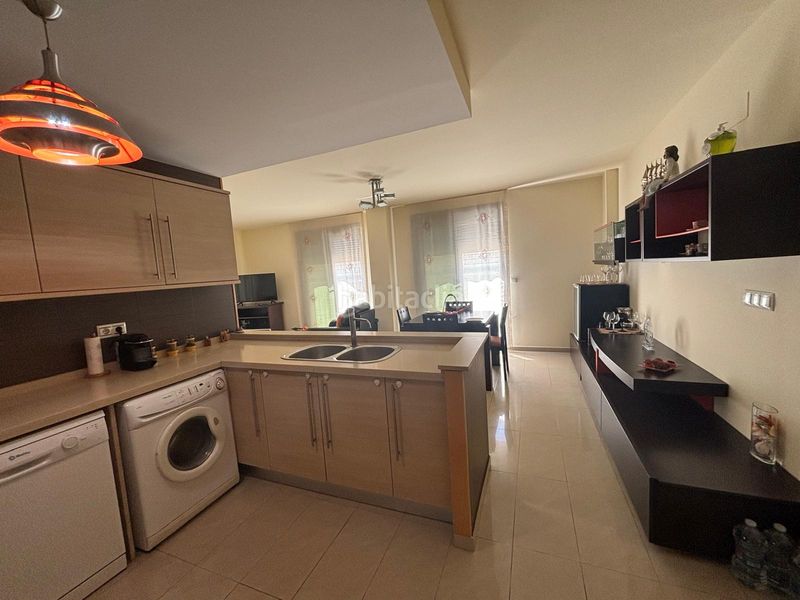Foto 2ff40e49-9157-44d0-ae47-9dfc487e3d27. Lloguer pis amb calefacció aparcament piscina a Costa Norte Vinaròs