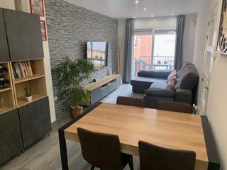 Pis  Camí vell pobla montornès. Piso en zona sant jordi 4 habitaciones y 2 baños