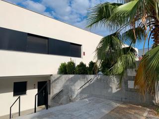 Casa aparellada  Cami del mas de maneguet. Exclusiva casa en el campo de golf costa dorada