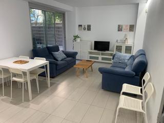 Planta baja  Carrer d'aragó. Espectacular piso a pie de playa con piscina, parking y terraza
