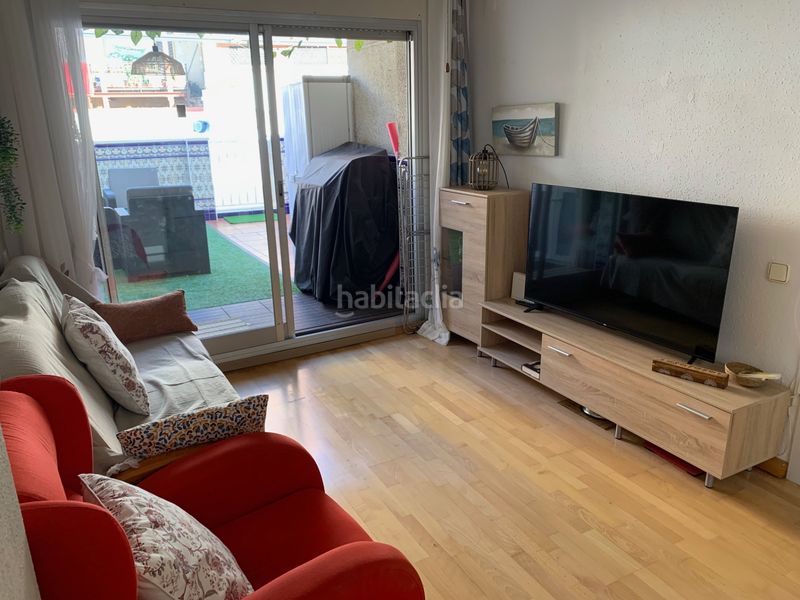 Foto 0287256b-94ce-4a55-8c79-70232f5e9473. Apartament amb calefacció piscina a Centre Torredembarra