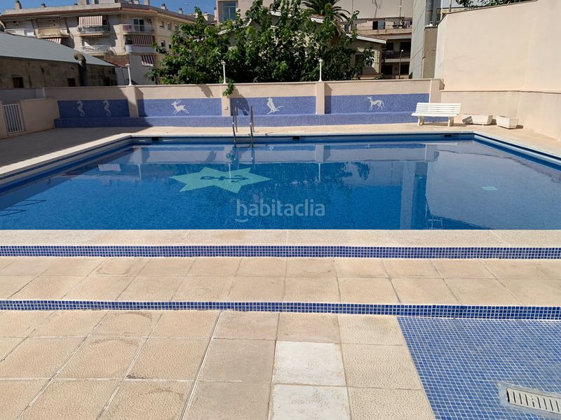 Foto 156bc6cc-289b-43a8-bd66-b36a88adb0b5. Apartament amb calefacció piscina a Centre Torredembarra