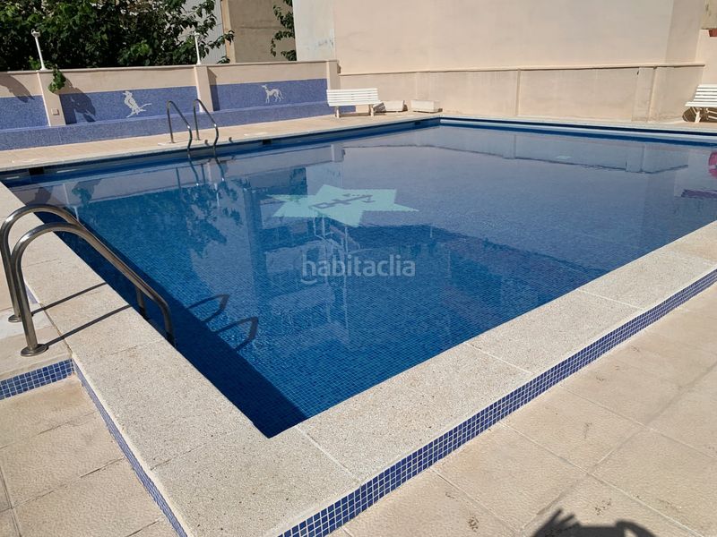 Foto bf0e1758-57d9-4555-9acb-e3720917f7e3. Apartament amb calefacció piscina a Centre Torredembarra