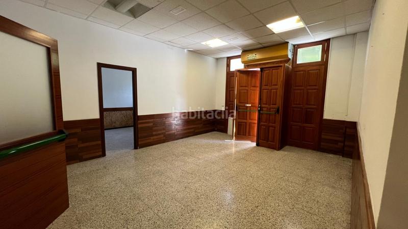 Foto 2a05e9a2-f5e4-48e6-88e7-3dab7b816a83. Location local commercial dans San Juan Telde