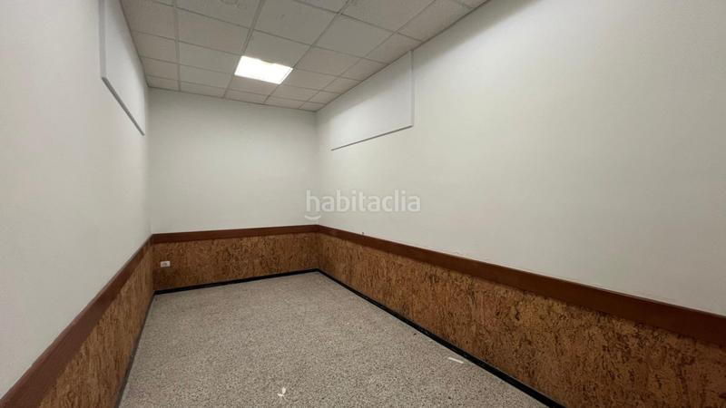 Foto b11ddbe0-ed86-4f17-9a42-69cbe734bff9. Location local commercial dans San Juan Telde