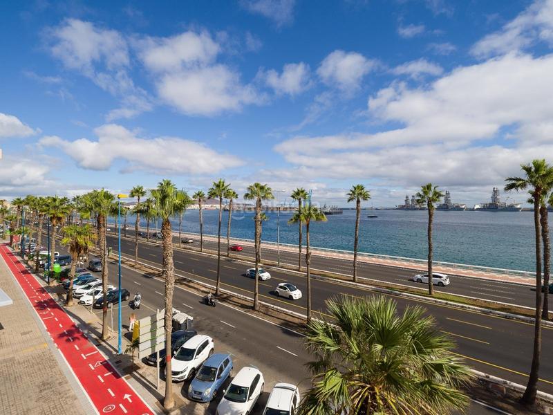 Foto 86ed0093-9751-46e2-91ea-0f3693d7c8de. Piso espectacular piso con vistas al mar. en Ciudad Jardín Palmas de Gran Canaria (Las)