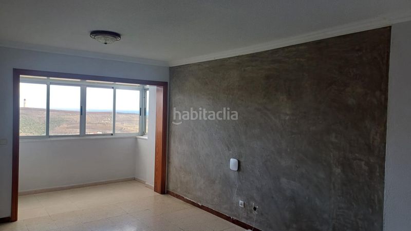 Foto 529a2d07-b5ba-439b-a591-1beb580966fc. Piso  en venta en el valle de Jinamar. en Jinamar Telde