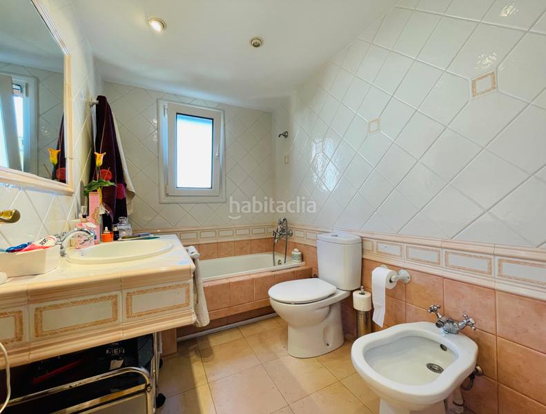 Foto 581c1f27-0e8f-4d6f-8501-ff7a6745cc8e. Alquiler piso  equipado con 3 dormitorios y 2 baños en Corbera de Llobregat