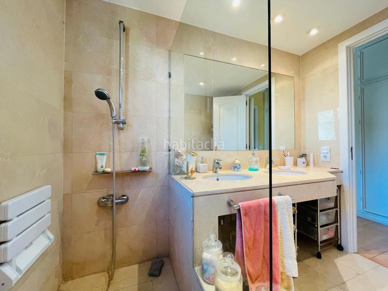 Foto 8bd10dd8-29da-4796-b981-b34d6307865e. Alquiler piso  equipado con 3 dormitorios y 2 baños en Corbera de Llobregat