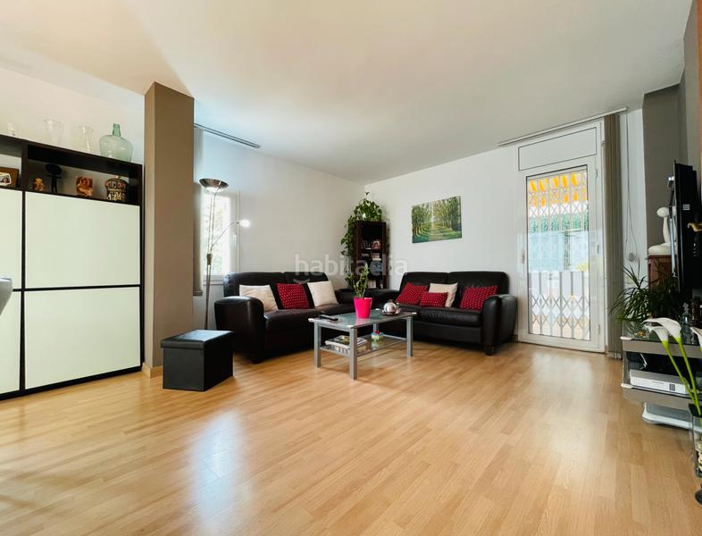 Foto 58ba9d96-756a-4560-b85a-5eaa23e78c80. Casa adossada amb calefacció aparcament a Corbera de Llobregat