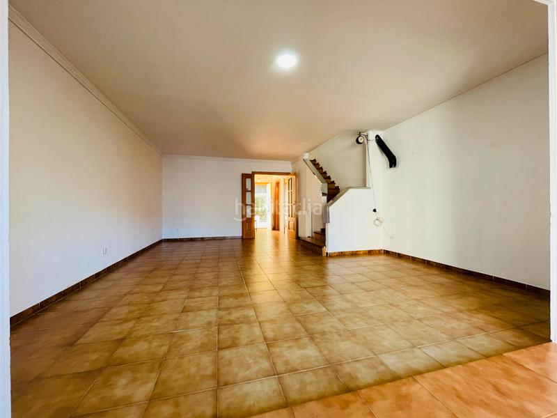 Foto 5ee30d11-ac6a-4870-8a21-a81f0400fcd9. Casa adossada amb calefacció aparcament a Corbera de Llobregat