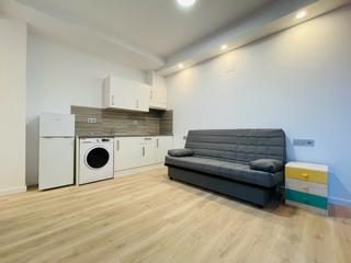 Affitto Loft in Corbera de Llobregat. Habitacion de 25m2 equipada