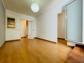 Location Appartement à Avinguda catalunya 29b. Centrico piso de 70m2 con 3 dormitorios