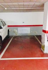 Aparcament cotxe a Corbera de Llobregat