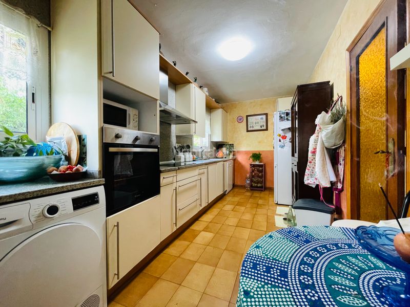 Foto 9ad7232f-54b2-4b56-8f52-25659d8a72bb. Chalet in carrer del raval de corbera 66 in Sant Andreu de la Barca