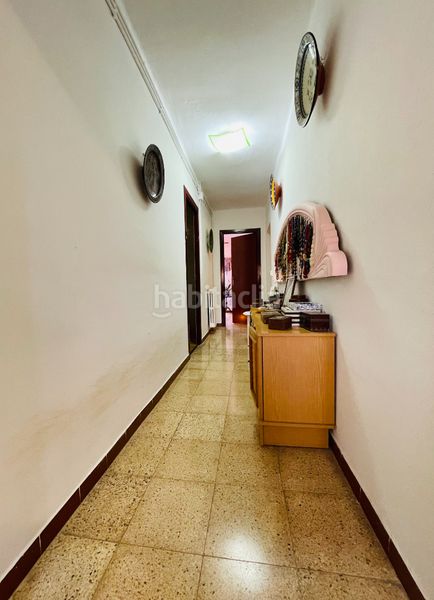 Foto b51652ca-8a69-484b-baaf-8085a83536f7. Xalet amb xemeneia aparcament piscina a Corbera de Llobregat