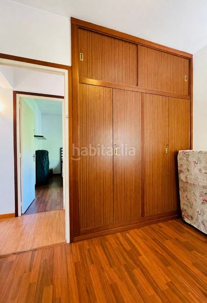 Foto 8a70048a-aad9-434a-b6e1-160ac794ea31. Chalet con camino parcheggio in Corbera de Llobregat